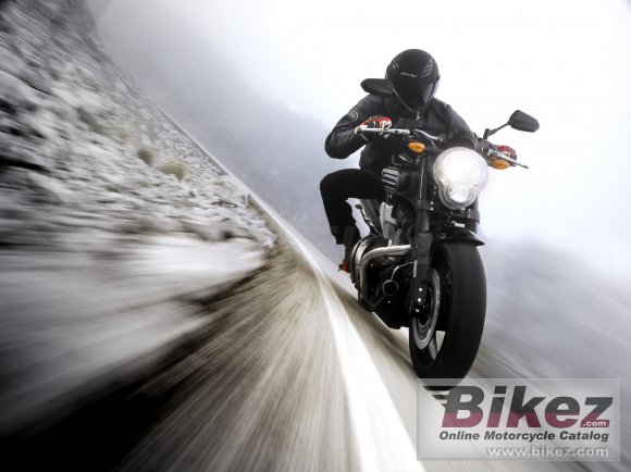 2011 Yamaha MT-01 photo